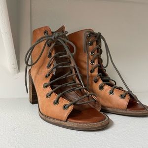 JEFFREY CAMPBELL X FREE PEOPLE booties size 6.5